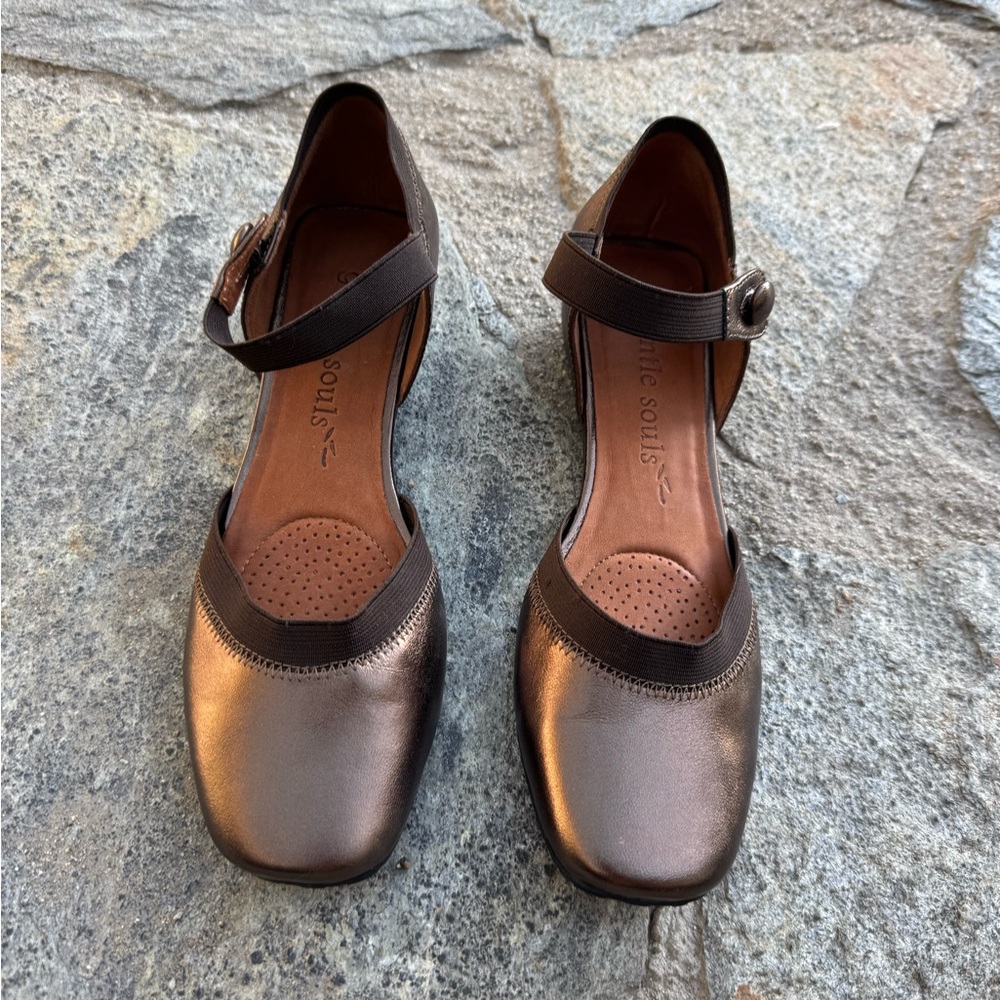 Copper Metallic Women's Mary Jane Shoes